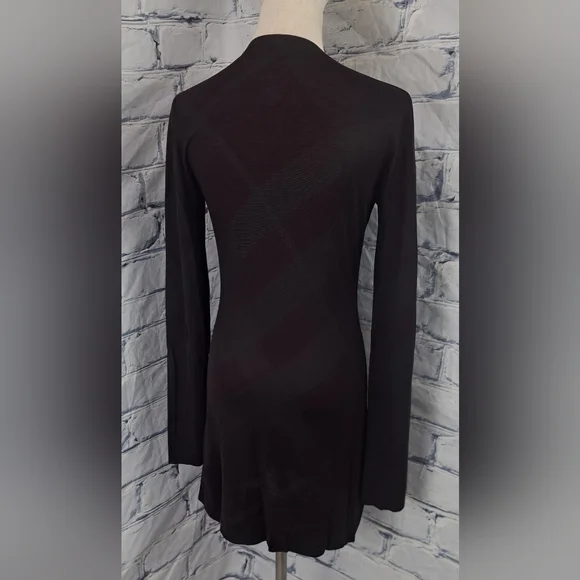 Burberry Women's 100% Silk Cardigan Sweater Dark Burgundy Check Medium - Picture 4 of 12